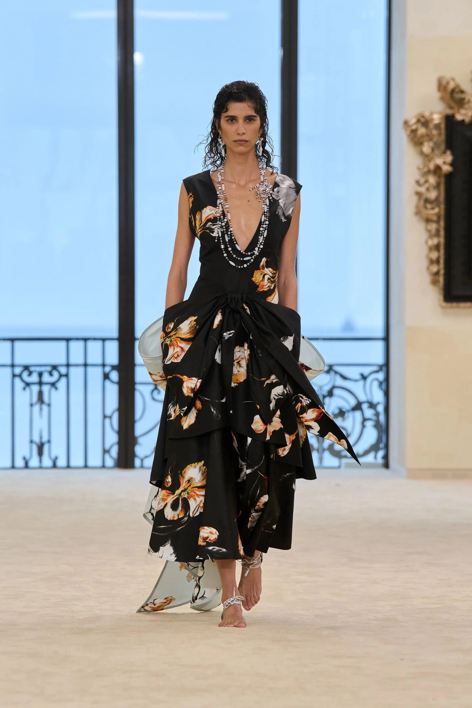 Chanel's new "naked" sandals are the trend everyone is already talking about0