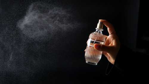 5 Signs That Perfume Isn't Right for You (Even If It's an Expensive Niche) 6
