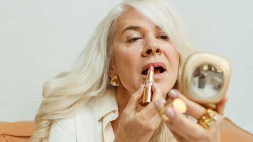 Lipstick after 50: how not to look older