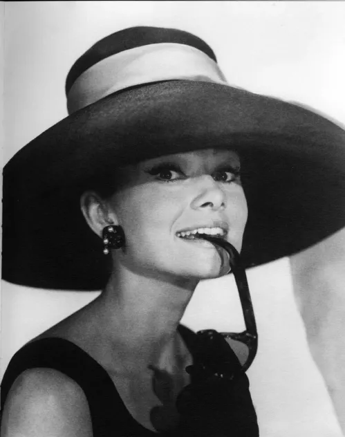 Audrey Hepburn and Hubert de Givenchy's friendship in 20 photos12
