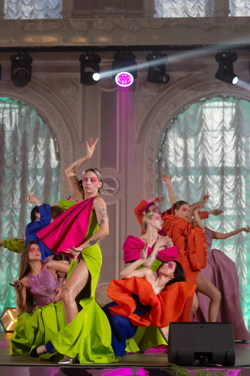 The GASANOVA brand presented its second couture collection in the Hall of the Academic Council of KPI4