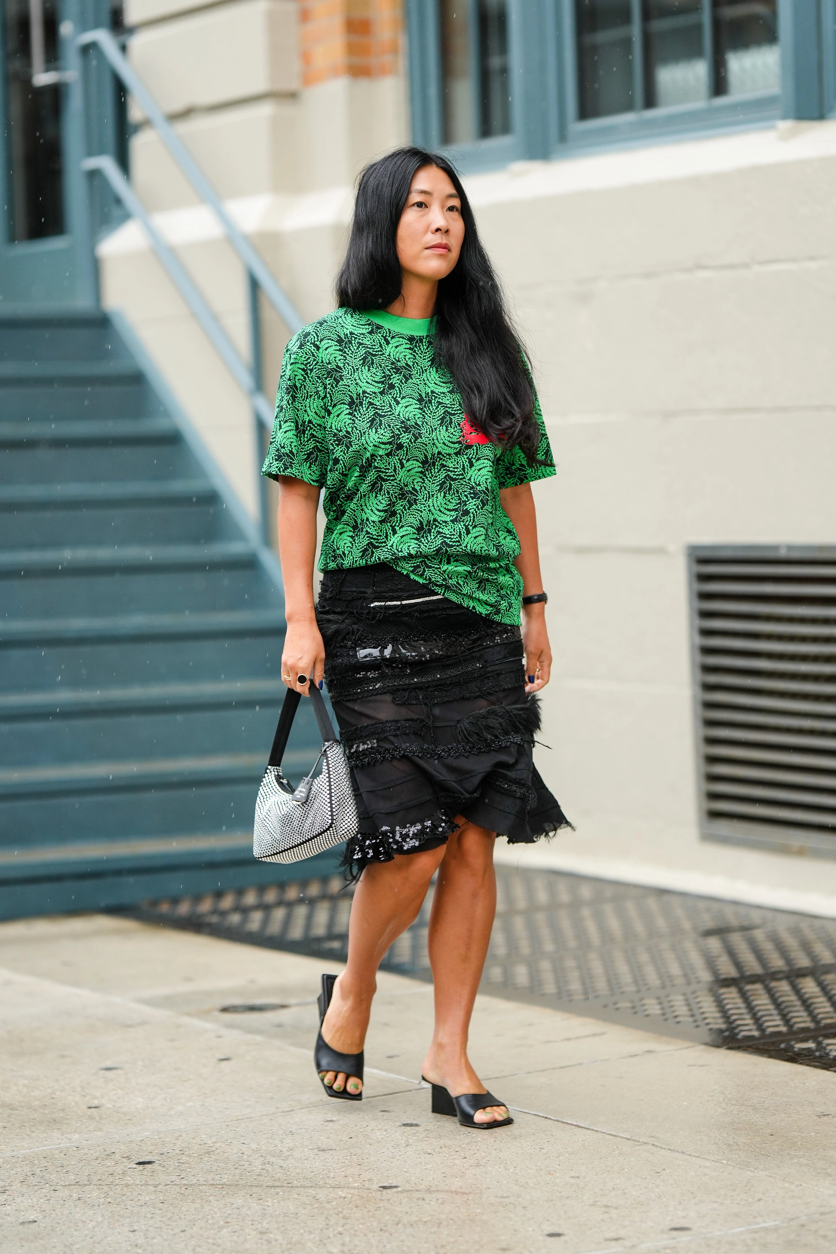 Here are the trendy shoes you really need to buy this spring2