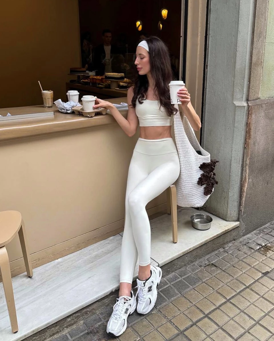 12 Ukrainian sportswear brands you want to wear every day25