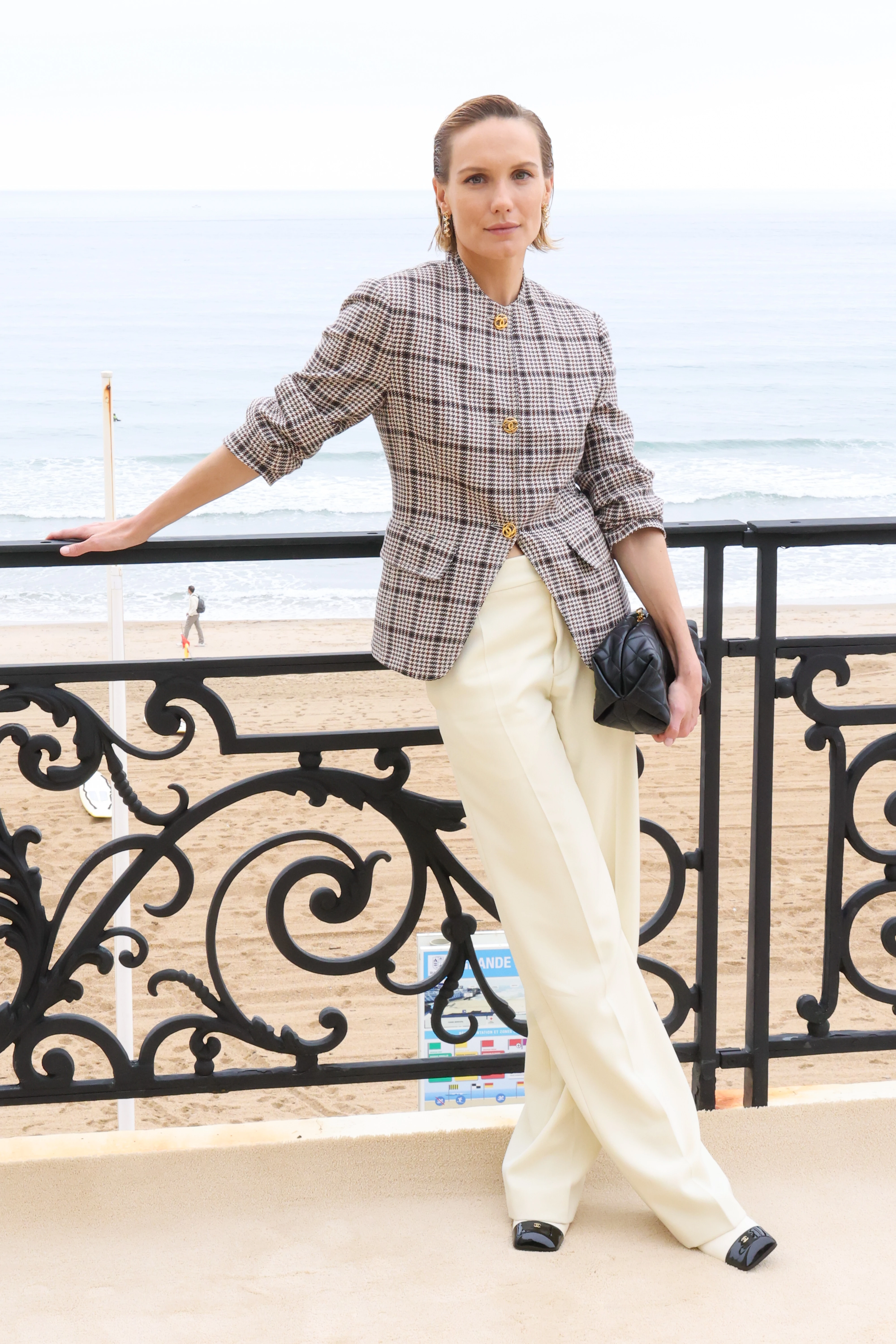 Nicole Kidman, Tilda Swinton and other star guests at the Chanel Cruise 2027 show9