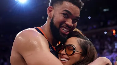 HOME 32 Jordyn Woods, the fiancée of Karl-Anthony Towns: everything about her and their…